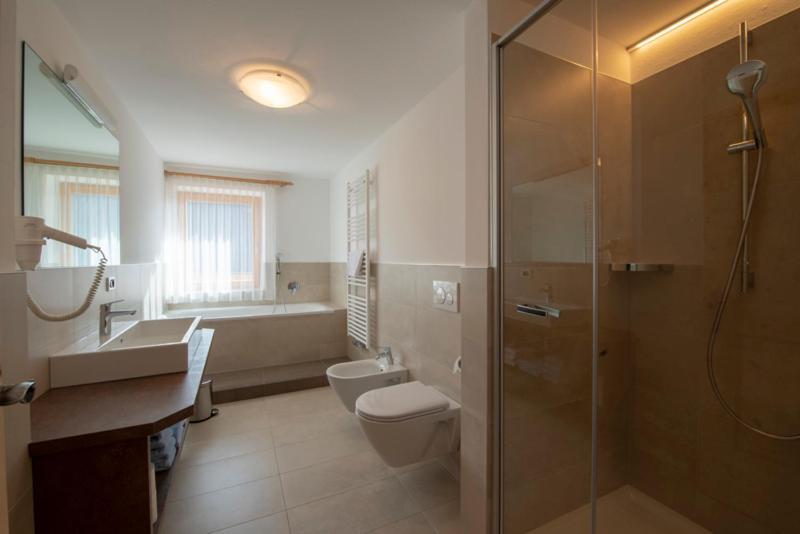 לאיון Appartment Kirch Neuhaus מראה חיצוני תמונה