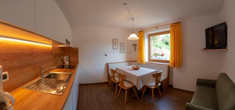 לאיון Appartment Kirch Neuhaus מראה חיצוני תמונה